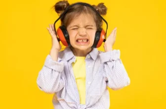 anc and passive noise isolation 1024x512.webp.webp