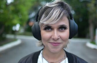 best over ear headphone 1024x512.jpg