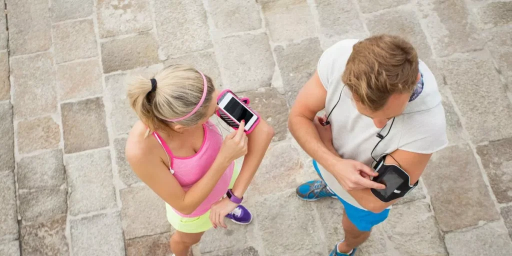 fashionable wearable tech 1024x512.webp.webp