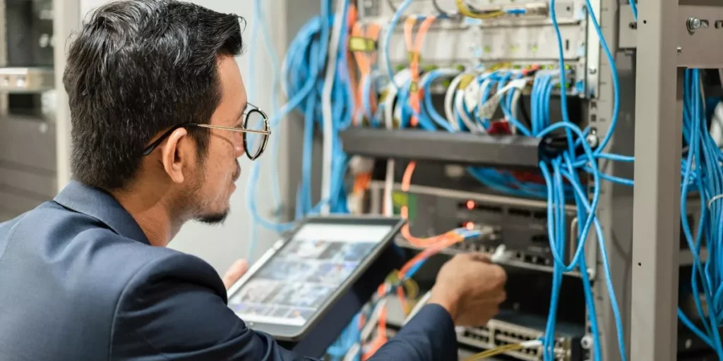 office networking system 1024x512.webp.webp