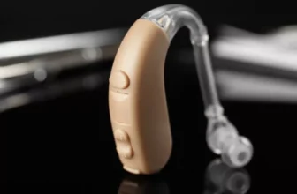 wearable tech replace traditional medical 1024x512.webp.webp