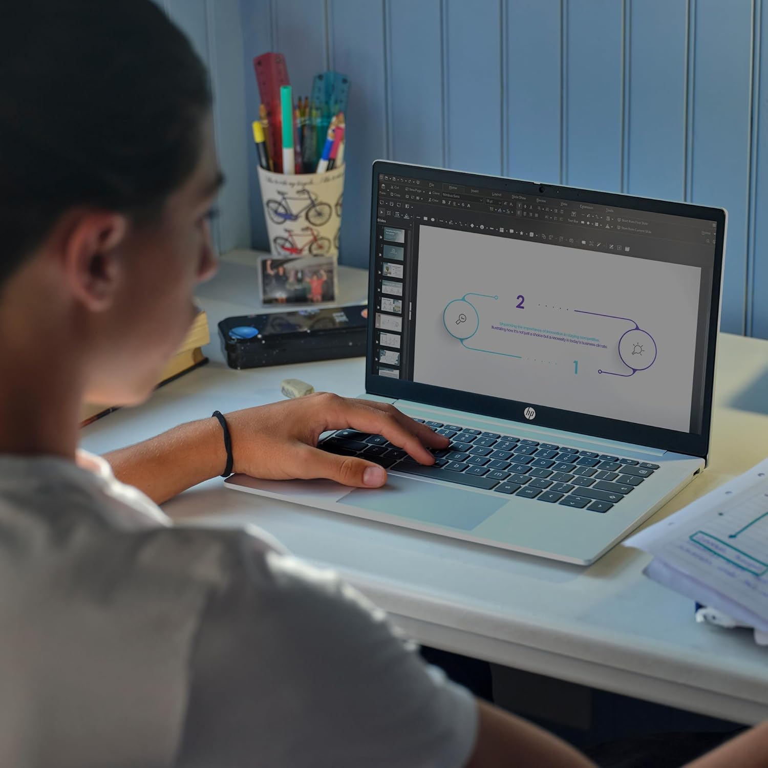 hp chromebook 14 inch laptop, hd display, intel processor n100, 4 gb ram, 64 gb emmc, intel uhd graphics, chrome os, glacier silver, 14a nf0019nr